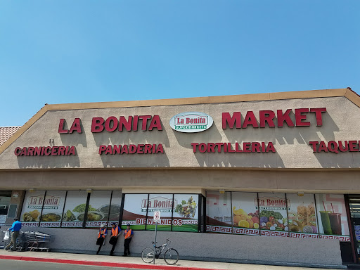 Supermarket «La Bonita Supermarkets», reviews and photos, 2500 E Desert Inn Rd, Las Vegas, NV 89121, USA