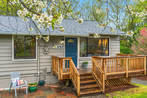 Real Estate Agency «Brian Harwood - Broker | Windermere Real Estate Northeast», reviews and photos, 11411 NE 124th St #110, Kirkland, WA 98034, USA