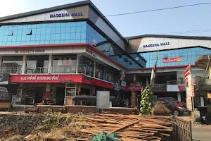 Madeena Mall Makkaraparamba image