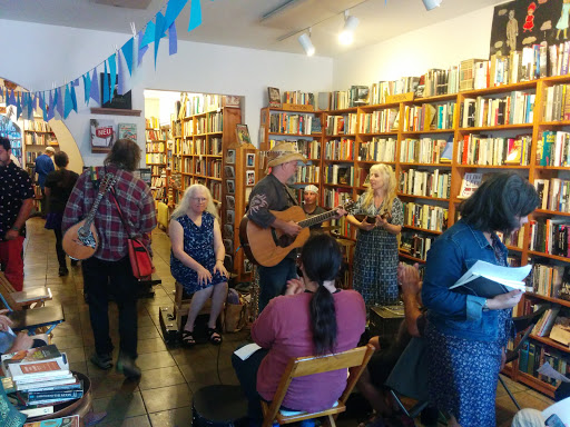 Book Store «Adobe Books & Arts Cooperative», reviews and photos, 3130 24th St, San Francisco, CA 94110, USA