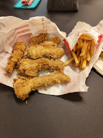 Bâtonnets de poulet panés du Restaurant KFC Nimes - n°4