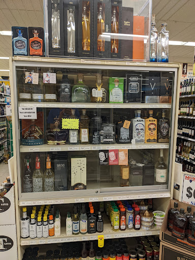 Liquor Store «MGM Wine & Spirits», reviews and photos, 4795 County Rd 101, Minnetonka, MN 55345, USA