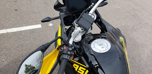 BMW Motorcycle Dealer «BMW of Denver», reviews and photos, 10350 E Easter Ave, Centennial, CO 80112, USA