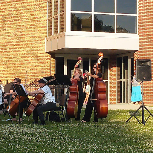 Auditorium «Fenton Community Center», reviews and photos, 150 S Leroy St, Fenton, MI 48430, USA