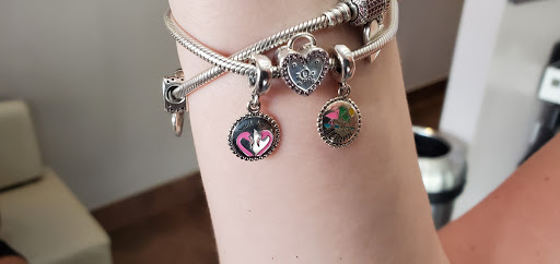 Ice Cream Shop «Gelateria 4D», reviews and photos, 670 Lincoln Rd Mall, Miami Beach, FL 33139, USA