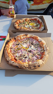 Plats et boissons du Pizzas à emporter Pizza chez Kiko à Fréjus - n°10