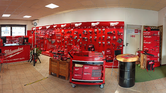 tecnoferramenta - Milwaukee Tools, DPI, abbigliamento da lavoro, sicurezza Via Canova, 37, 23887 Olgiate Molgora LC, Italia