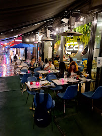 Atmosphère du Restaurant italien SEB Cafe à Paris - n°8