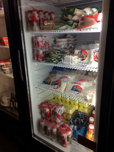 Mexican Grocery Store «El Paso Tacqueria and Latin Market», reviews and photos, 601 Hollywood Blvd, Iowa City, IA 52240, USA