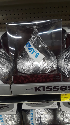 Grocery Store «Grocery Outlet Bargain Market», reviews and photos, 299 D St NE, Salem, OR 97301, USA