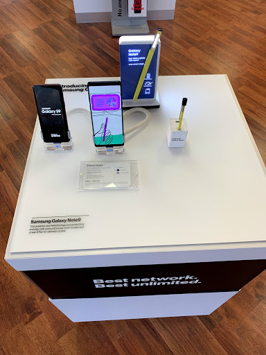 Cell Phone Store «Verizon Authorized Retailer, TCC», reviews and photos, 1577 W Harrisburg Pike b, Middletown, PA 17057, USA