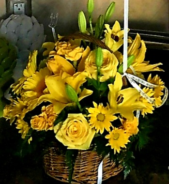 Florist «Roberts Flower Shop», reviews and photos, 423 Castroville Rd, San Antonio, TX 78207, USA