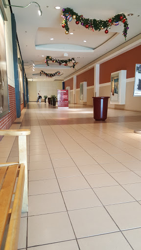 Electronics Store «Best Buy», reviews and photos, 470 Lewis Ave, Meriden, CT 06451, USA