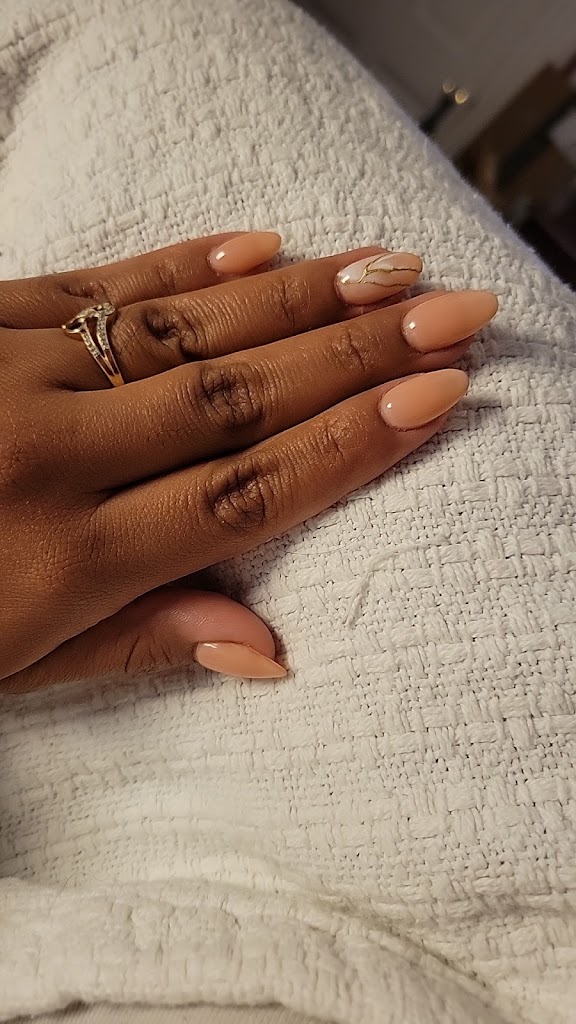 Couture Nails 01902