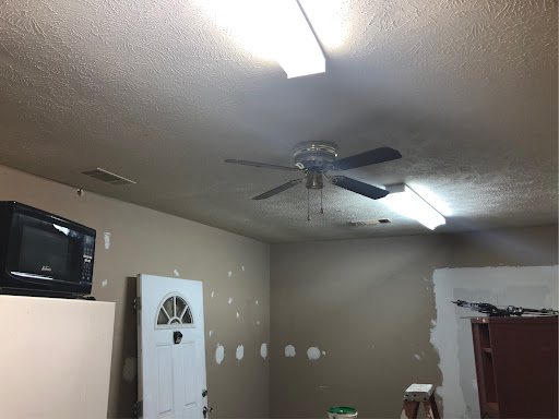 Roofing Contractor «P. I. Roofing & Home Solutions», reviews and photos