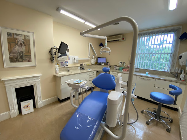 Reviews of High Street Dental Practice Pangbourne in Reading - Dentist