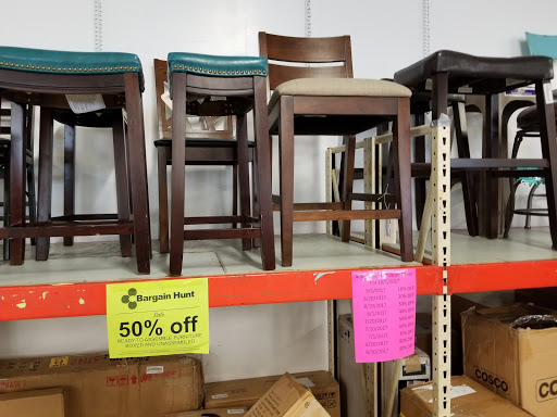 Discount Store «Bargain Hunt», reviews and photos, 690 N Riverside Dr, Clarksville, TN 37040, USA