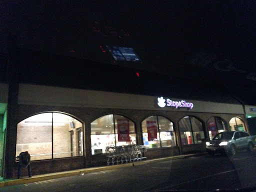 Grocery Store «Stop & Shop», reviews and photos, 420 White Plains Rd, Eastchester, NY 10709, USA
