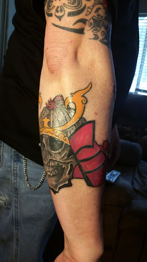 Tattoo Shop «Cross Roads Tattoo and Piercing», reviews and photos, 2070 Texas Ave, Bridge City, TX 77611, USA