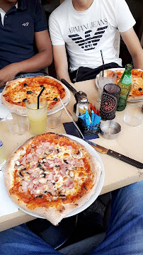 Pizza du Restaurant Tribeca à Paris - n°2