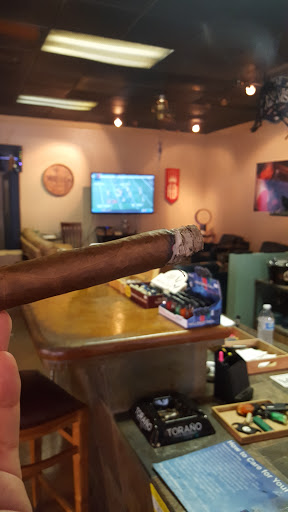 Cigar Shop «Corona Club Cigar Lounge», reviews and photos, 333 Merchant St, Vacaville, CA 95688, USA