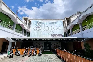 L'Tefa Hotel Pemalang image