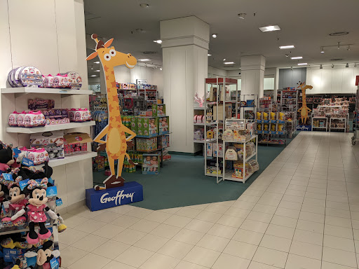 Shopping Mall «Tacoma Mall», reviews and photos, 4502 S Steele St, Tacoma, WA 98409, USA