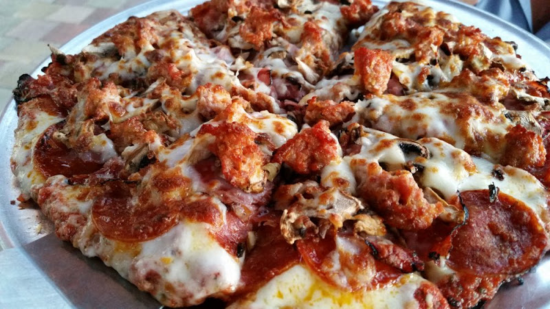 #1 best pizza place in Palm Desert - Billy Q's