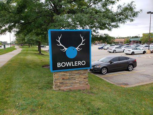 Bowling Alley «Bowlero Buffalo Grove», reviews and photos, 350 McHenry Rd, Buffalo Grove, IL 60089, USA
