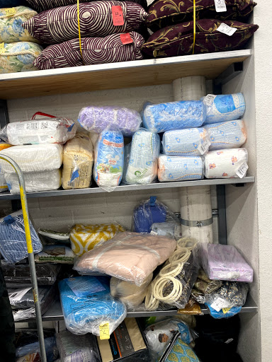 Thrift Store «Valley Thrift Store», reviews and photos, 2085 E Valley Pkwy, Escondido, CA 92027, USA