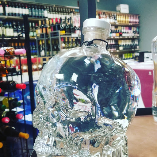 Liquor Store «Village Wine & Liquor Inc», reviews and photos, 161 N Wellwood Ave, Lindenhurst, NY 11757, USA