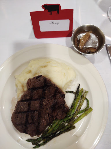 Country Club «La Crosse Country Club», reviews and photos, 300 Marcou Rd, Onalaska, WI 54650, USA