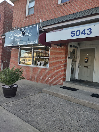 Jeweler «R Q Jewelers», reviews and photos, 1825 River Ave, Camden, NJ 08105, USA