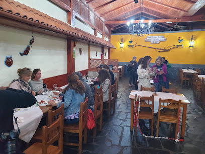 Restaurante Asadero Las Brasas-Los Pollitos - Av la Cruz, 36, 35430 Firgas, Las Palmas, Spain
