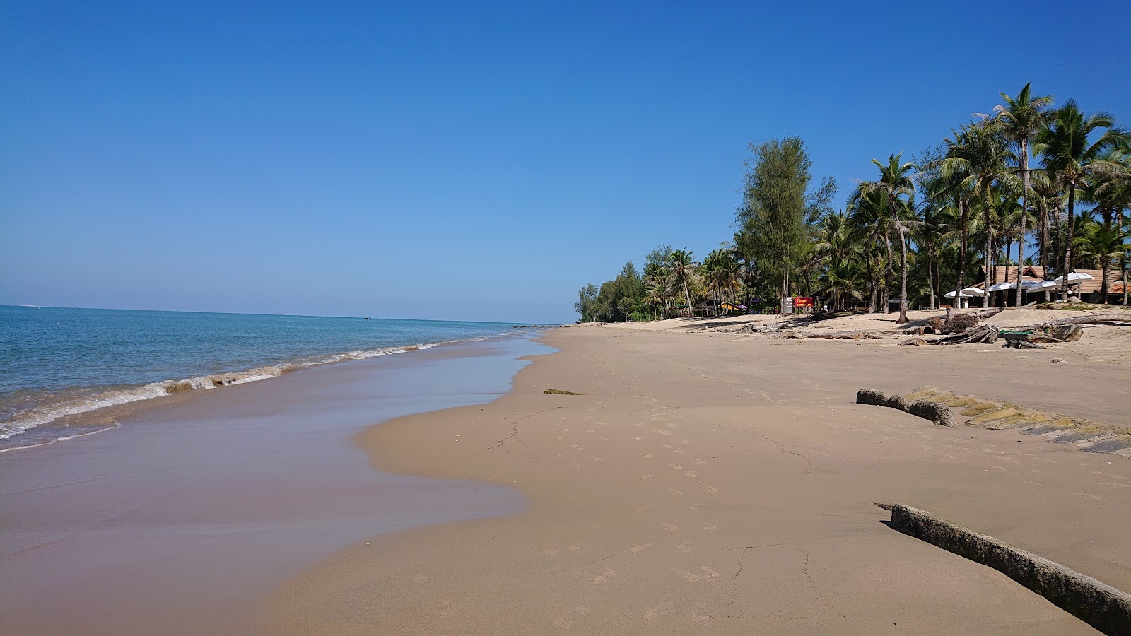 Anandah Beach的照片 带有长直海岸