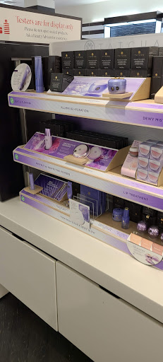 Cosmetics Store «SEPHORA», reviews and photos, 100 Cambridgeside Pl, Cambridge, MA 02141, USA