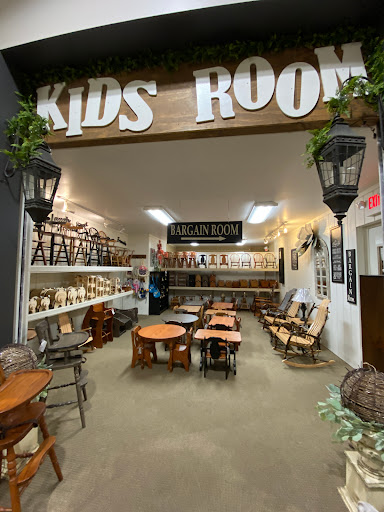 Peaceful Valley Furniture, 421 Hartman Bridge Rd, Strasburg, PA 17579, USA, 