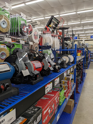 Hardware Store «Harbor Freight Tools», reviews and photos, 2636 Carolina Beach Rd, Wilmington, NC 28412, USA