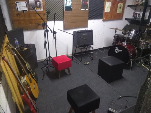 Logo da empresa - ROCK NIGHT LIVE STUDIOS