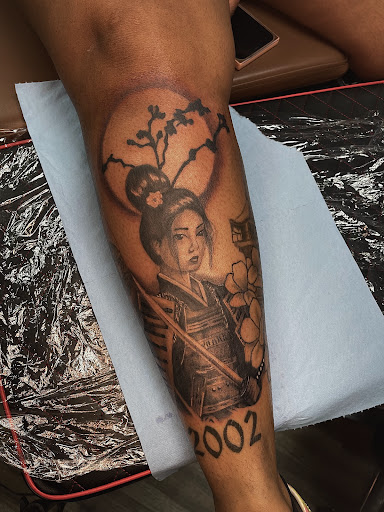 Explore men's inner bicep tattoo ideas, creative tattoo ideas in Kansas City, available at La plaza tattoo and art gallery