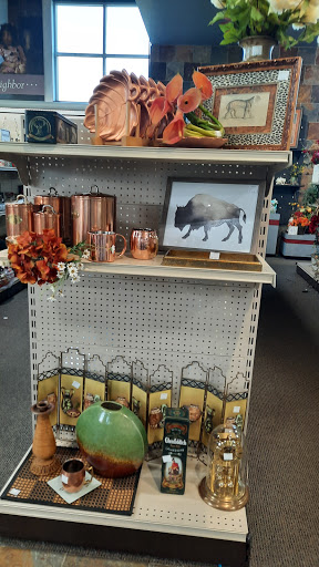 Thrift Store «St. Vincent De Paul Thrift Store», reviews and photos, 13986 Manchester Rd, Ballwin, MO 63011, USA