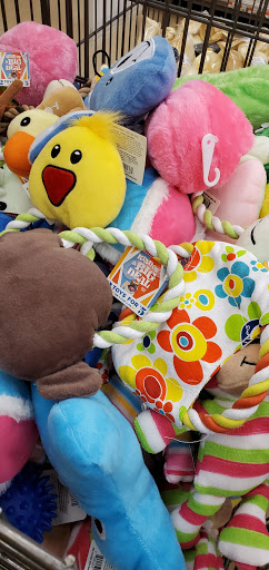 Pet Supply Store «Petco Animal Supplies», reviews and photos, 3591 Washington Blvd, Halethorpe, MD 21227, USA