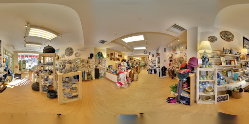 Gift Shop «Ten Thousand Villages», reviews and photos, 915 King St, Alexandria, VA 22314, USA