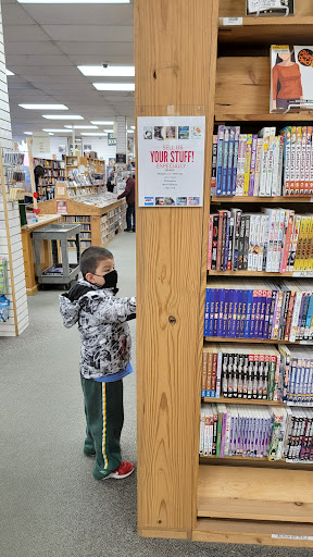 Book Store «Half Price Books», reviews and photos, 4250 E Towne Blvd, Madison, WI 53704, USA