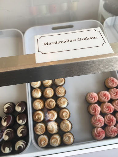 Bakery «Vanilla Bake Shop», reviews and photos, 512 Wilshire Blvd, Santa Monica, CA 90401, USA