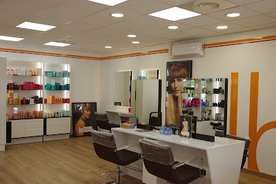 Camille Albane - Coiffeur Aix Les Milles à Aix-en-Provence