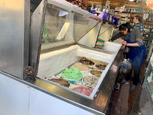 Cafe «Toy Boat Dessert Cafe», reviews and photos, 401 Clement St, San Francisco, CA 94118, USA