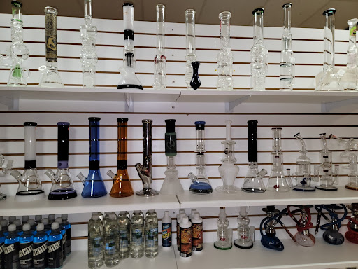 Tobacco Shop «Discount Cigarettes & Gifts», reviews and photos, 1800 E Grand Ave, Grover Beach, CA 93433, USA