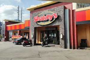 Shakey's Pizza Parlor image