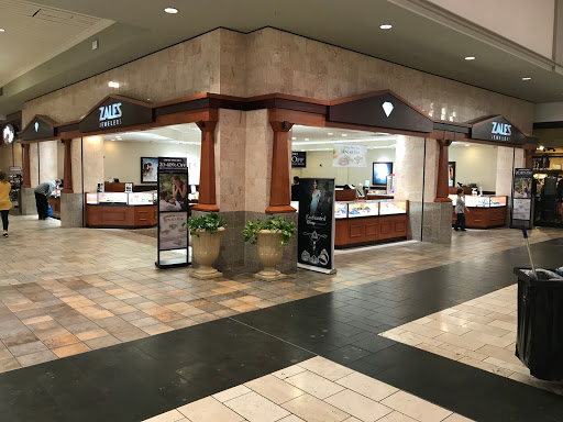 Jewelry Store «Zales - The Diamond Store», reviews and photos, 6020 82nd St, Indianapolis, IN 46250, USA
